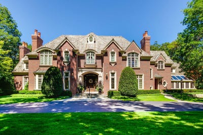 /international/us/546-lakeland-drive-lake-bluff-il-110100892511/