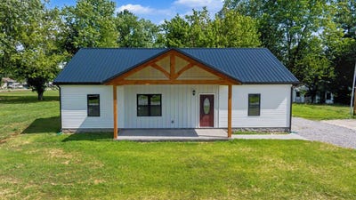 /international/us/140-clara-street-crofton-ky-110108749931/