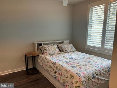 /international/us/4217-chestnut-street-philadelphia-pa-110099931140/