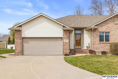 /international/us/815-heatherwood-street-fremont-ne-110107959018/