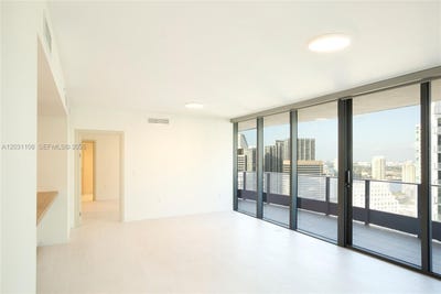 /international/us/1000-brickell-plz-miami-fl-110108553142/