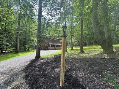 /international/us/539-troxell-springs-rd-flinton-pa-110101050385/