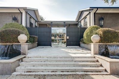/international/us/10209-regal-oaks-drive-dallas-tx-110110372936/