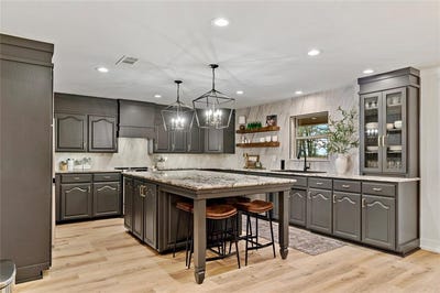 /international/us/359-county-road-1275-clarksville-tx-110097251431/