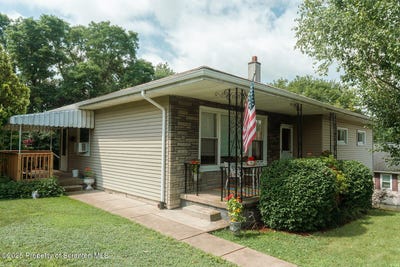 /international/us/118-howard-street-old-forge-pa-110100654131/