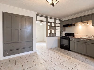 /international/us/413-ewalt-avenue-springdale-ar-110104901608/