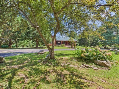 /international/us/1147-woods-road-richmond-in-110099522624/