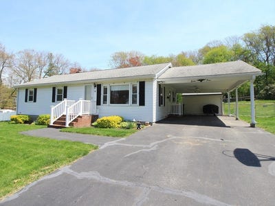 /international/us/94-leroy-st-fitchburg-ma-110107841550/