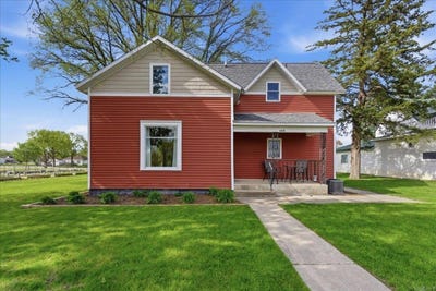 /international/us/108-6th-ave-sw-waverly-ia-110107881119/