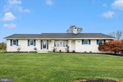/international/us/19845-toms-rd-boonsboro-md-110107688267/