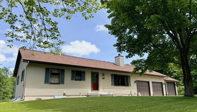/international/us/6955-cedar-road-alanson-mi-110108907031/