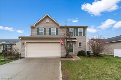 /international/us/6120-greenview-trail-north-ridgeville-oh-110106693268/