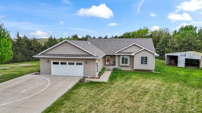 /international/us/55072-highway-12-crofton-ne-110108172945/