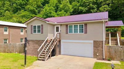 /international/us/63-meta-lane-pikeville-ky-110108814628/