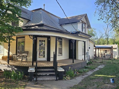 /international/us/425-w-kansas-ave-little-river-ks-110107464475/