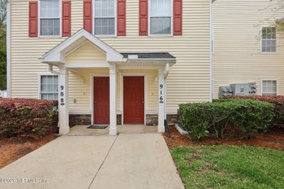 /international/us/575-oakleaf-plantation-parkway-orange-park-fl-110106493852/