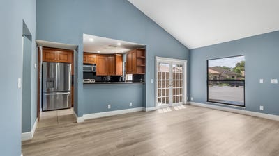 /international/us/2026-sw-81st-way-davie-fl-110107583516/
