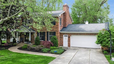 /international/us/259-wellingwood-drive-east-amherst-ny-110108281020/