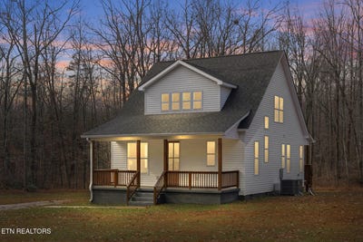 /international/us/1023-w-laurel-way-monterey-tn-110105698339/