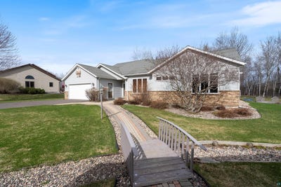 /international/us/4354-ugstad-rd-hermantown-mn-110107873441/