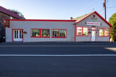 /international/us/12991-highway-65-eckert-co-110120132713/