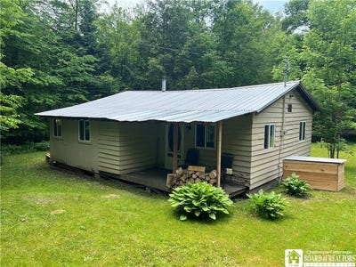/international/us/4199-bruyer-road-stockton-ny-110100024553/