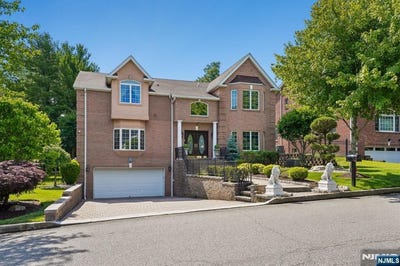 /international/us/275-marietta-street-englewood-cliffs-nj-110108946844/