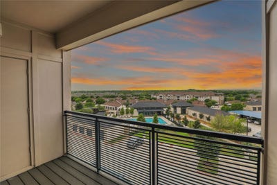 /international/us/651-n-watters-road-allen-tx-110107383279/