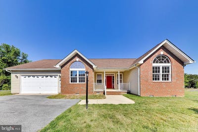 /international/us/41600-miss-bessie-dr-leonardtown-md-110108234548/