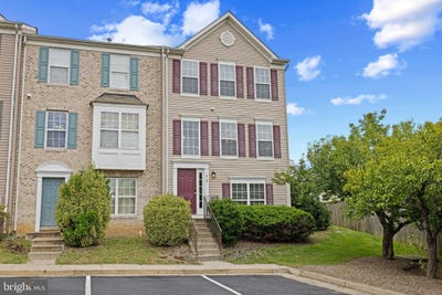 /international/us/313-pendleton-lane-strasburg-va-110120558058/
