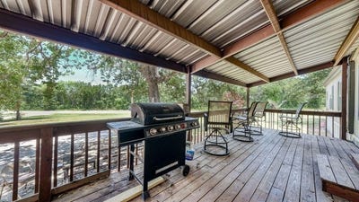 /international/us/1700-bennett-road-millsap-tx-110100626153/