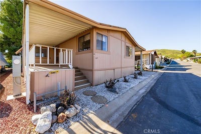 /international/us/27701-murrieta-menifee-ca-110107818585/