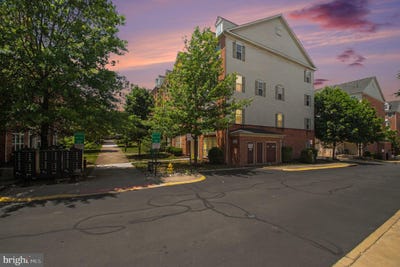 /international/us/15131-leicestershire-street-woodbridge-va-110108654132/