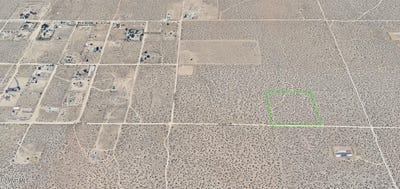 /international/us/17700-e-avenue-t8-llano-ca-110106477402/