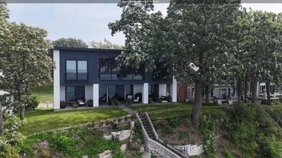 /international/us/3009-lakeshore-drive-okoboji-ia-110102198018/