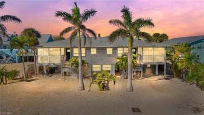 /international/us/423-lazy-fort-myers-beach-fl-110096806758/
