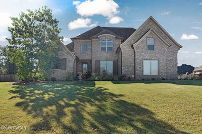 /international/us/80-ravenwood-drive-jackson-tn-110120667343/