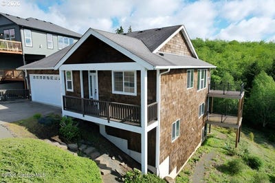 /international/us/2133-middle-fork-cir-seaside-or-110108801228/