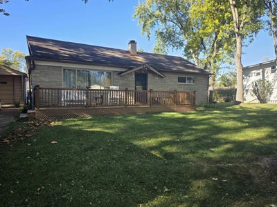 /international/us/2408-w-barcelona-drive-muncie-in-110120651571/