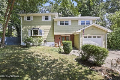 /international/us/17-david-drive-north-brunswick-nj-110101528054/?lang=en