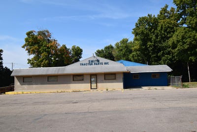 /international/us/69760-red-arrow-highway-hartford-mi-110094566226/