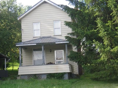 /international/us/2007-philadelphia-avenue-northern-cambria-pa-110109187526/