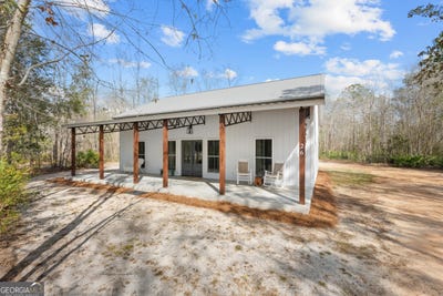 /international/us/26-cason-drive-pembroke-ga-110106225313/