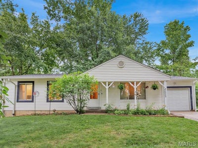/international/us/2323-sundance-drive-o-fallon-mo-110108768020/