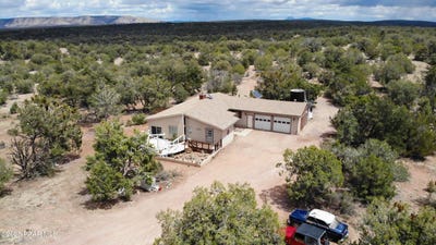 /international/us/55409-madre-circle-seligman-az-110099670157/