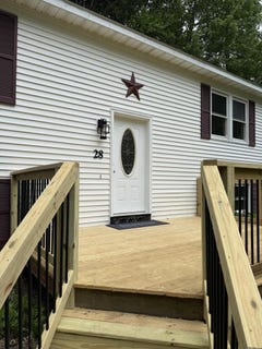 /international/us/28-presumpscot-road-windham-me-110108467954/
