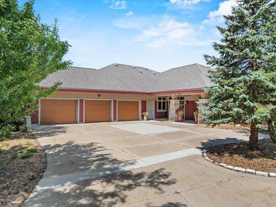 /international/us/1832-pheasant-run-drive-marshfield-wi-110101062837/