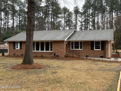 /international/us/13260-blues-farm-road-laurinburg-nc-110097823557/