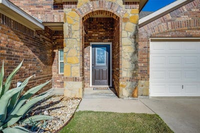 /international/us/4103-windmill-court-sanger-tx-110096682960/