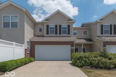 /international/us/14326-shooting-star-drive-noblesville-in-110107854820/